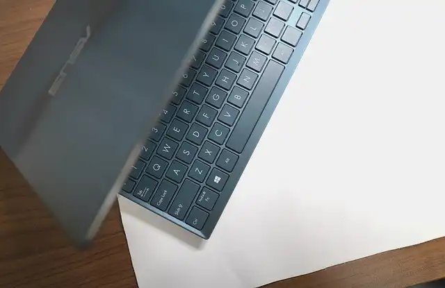 ASUS Chromebook CM30: 2-in-1 Laptop Tablet – Affordable & Versatile