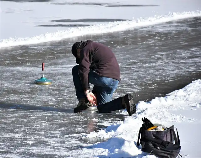 AI on Ice: How Robotics and Algorithms are Transforming Professional Curling